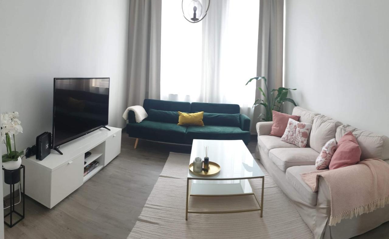Liège duplex 6p près du centre ville Appartamento Esterno foto